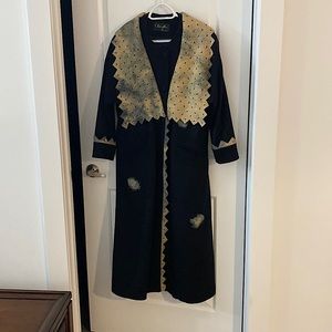 MARIAN CLAYDEN vintage 100% wool coat.